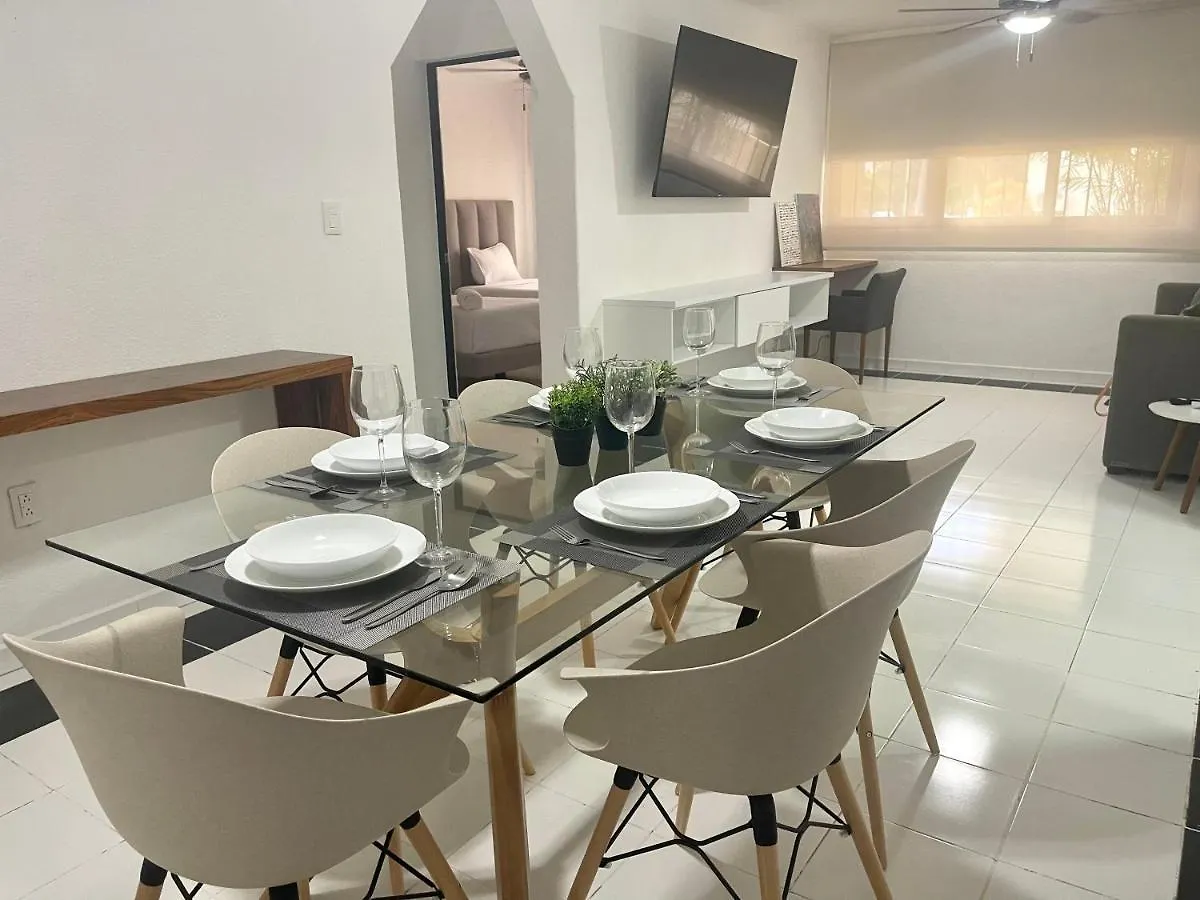 Deco 2 Downtown 3 Bed Apartment Renewed Cancun